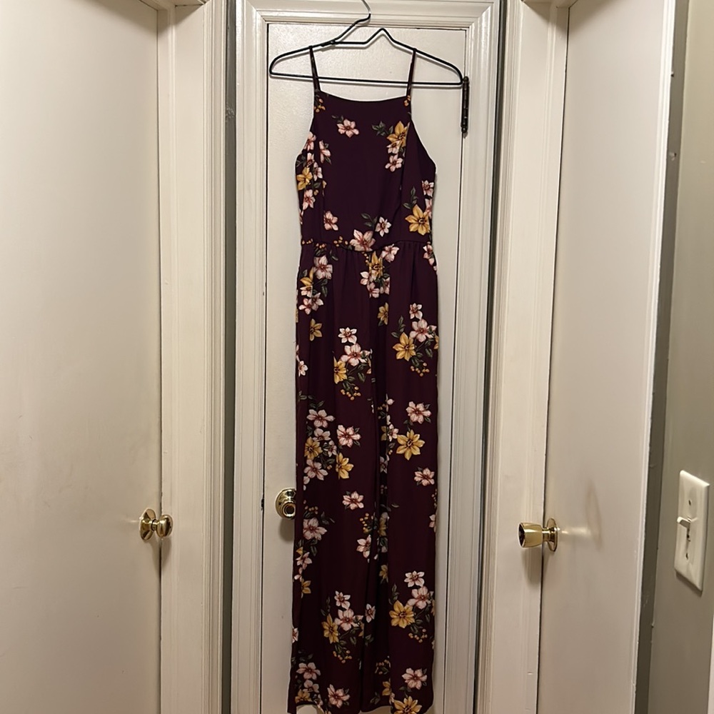 Xhilaration Burgundy Wine Floral Wide Leg Jumpsuit One Piece w/Pockets Sz Small